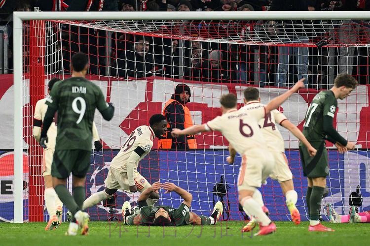 拜仁连续12年未在欧冠小组赛主场输球;本赛季中柱9次创纪录 拜仁连续12年未在欧冠小组赛主场输球;本赛季中柱9次创纪录